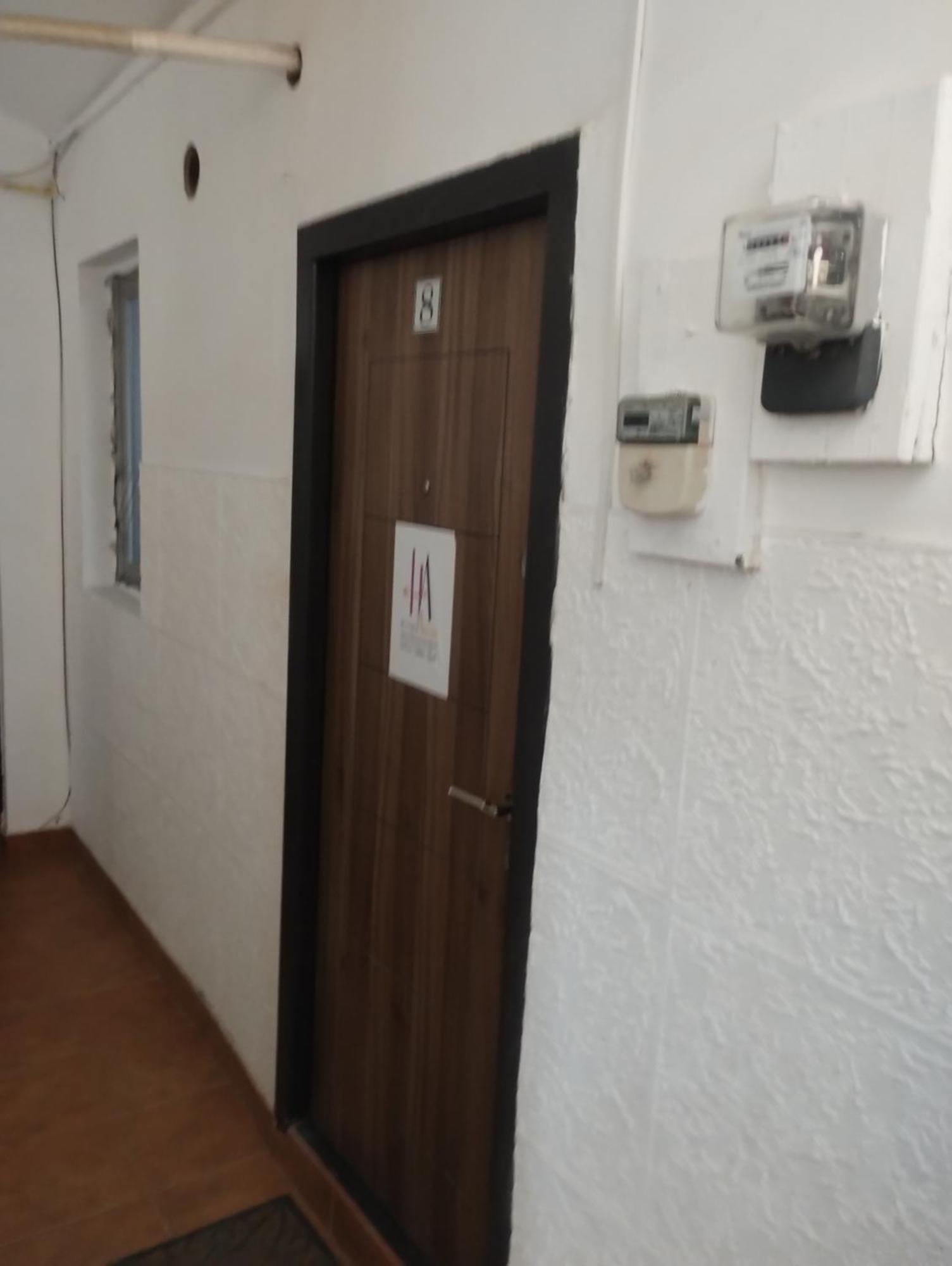 Hostel Antonia ティミショアラ エクステリア 写真