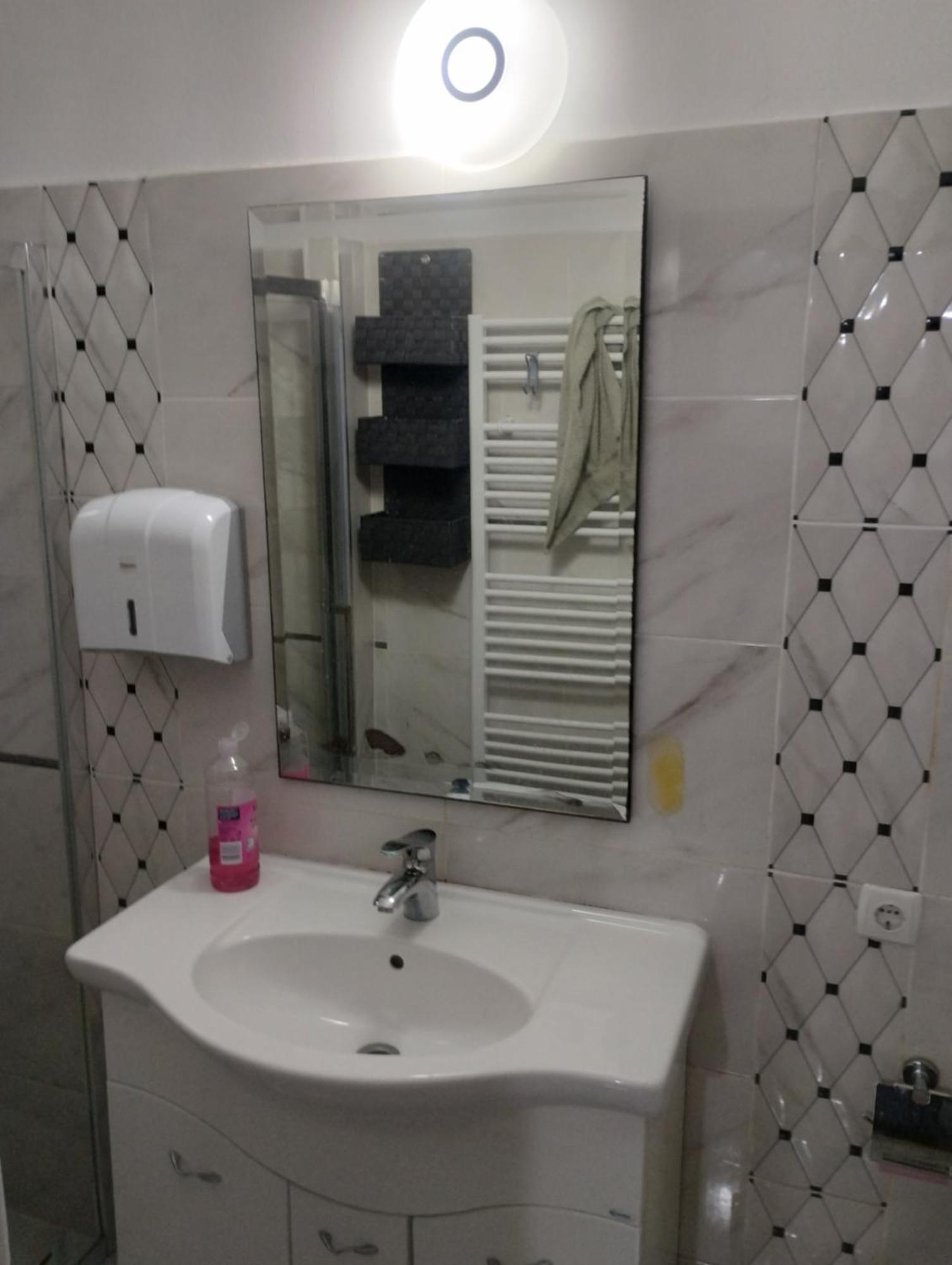 Hostel Antonia ティミショアラ 部屋 写真
